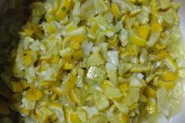 冰糖柠檬膏的做法图解1