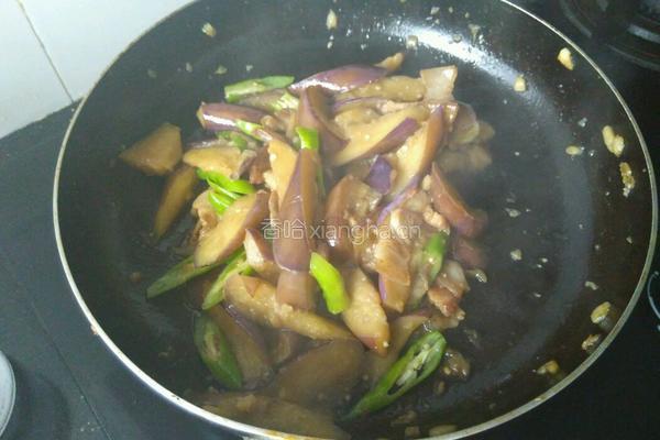 肉片烧茄子的做法图解10