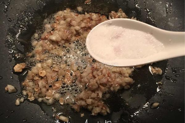沙姜鸡爪的做法图解5