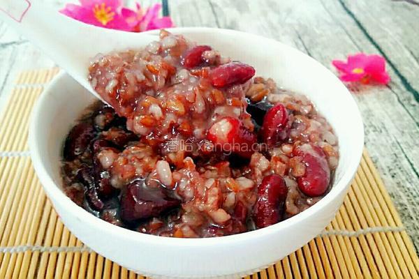 红米红豆粥的做法图解6