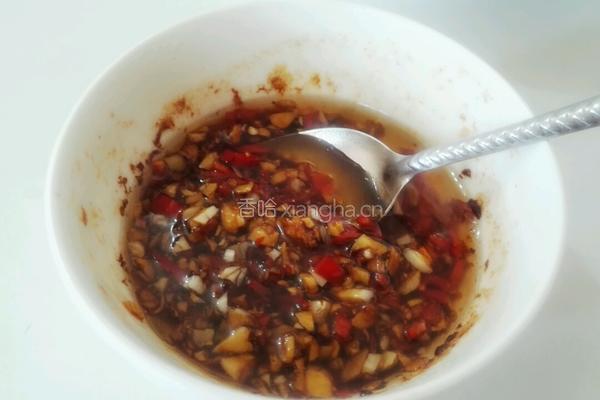 凉拌茼蒿菜的做法图解6