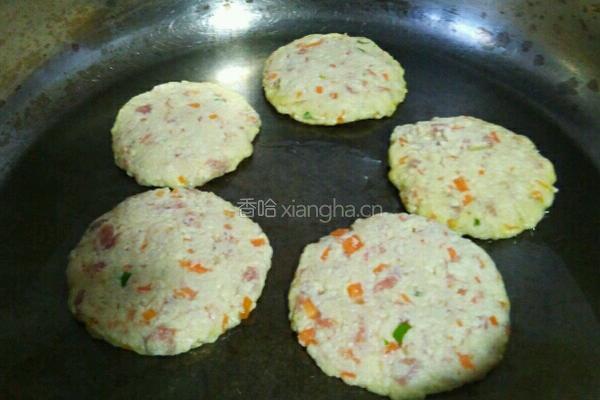 香煎胡萝卜豆腐肉饼的做法图解10