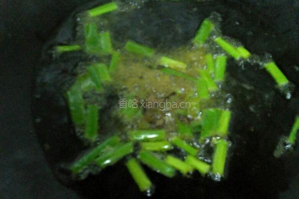 土豆炖豆角的做法图解3