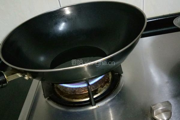 清汤鲫鱼的做法图解2