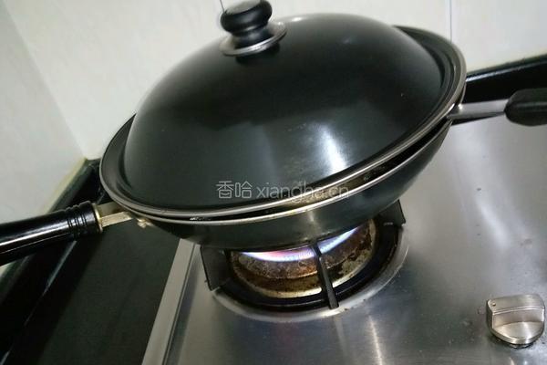 清汤鲫鱼的做法图解8