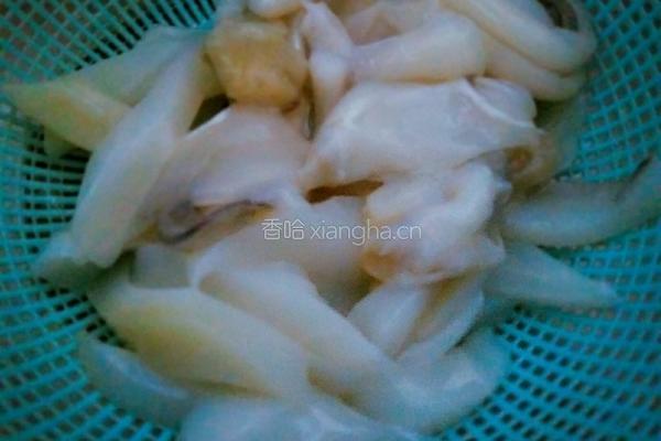 雪菜墨鱼的做法图解1