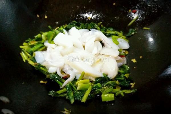 雪菜墨鱼的做法图解5