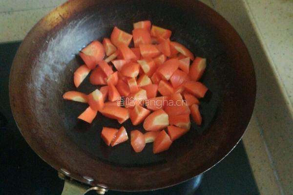 胡萝卜红烧鸭腿的做法图解7