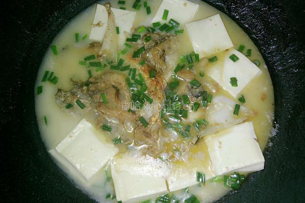 胖头鱼鱼头豆腐汤的做法图解12