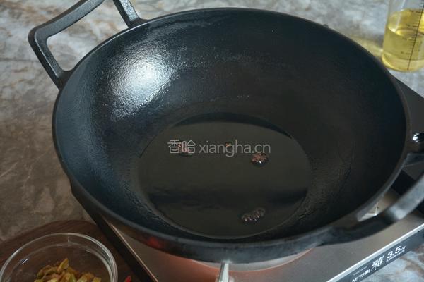 芹菜炒肉丝的做法图解7