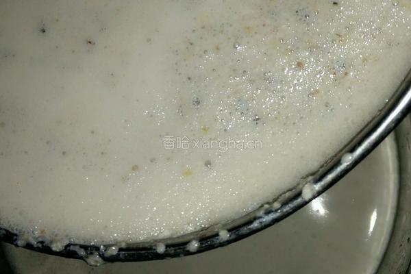 黑豆花生豆浆的做法图解7