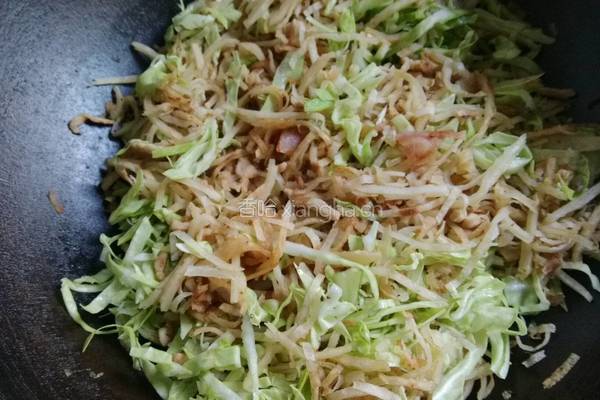 老北京风味儿培根炒饼的做法图解11