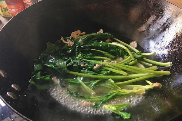 瘦肉菠菜汤的做法图解5