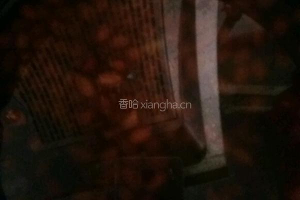 西芹拌花生的做法图解3