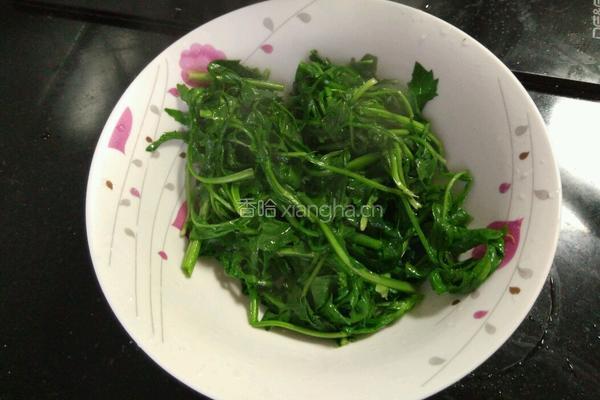 荠菜炒蛋的做法图解8