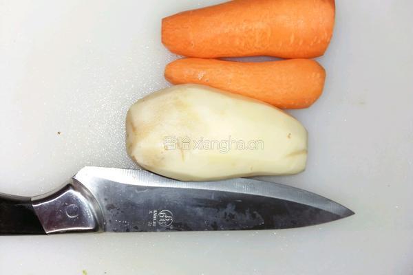 咖喱土豆的做法图解1