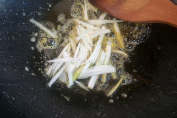 黑木耳炒黄花菜的做法图解15