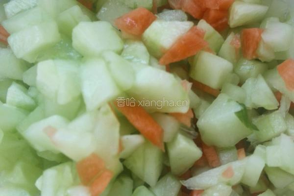 腊肠蛋煎饭的做法图解1