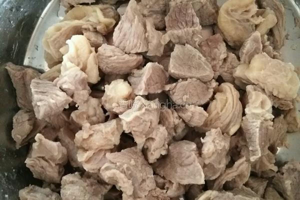 西红柿土豆炖牛肉的做法图解2