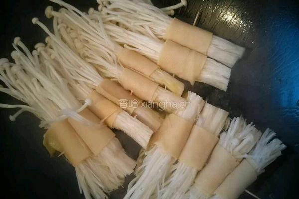 香辣金针蘑的做法图解2