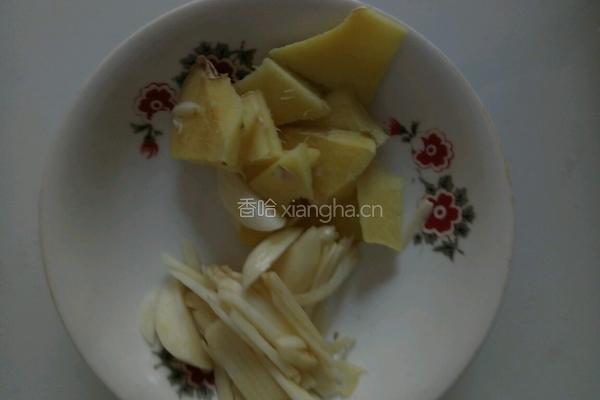 焖鸡肉的做法图解3