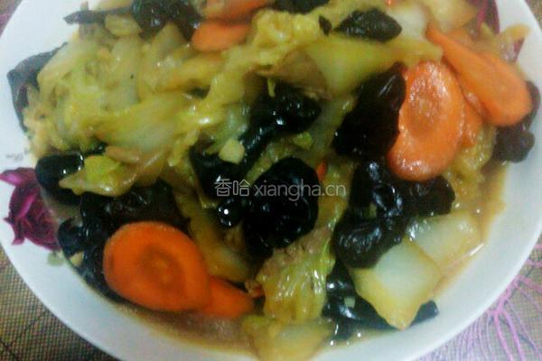 白菜炒木耳的做法图解10
