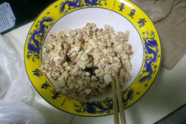 豆腐饼的做法图解1