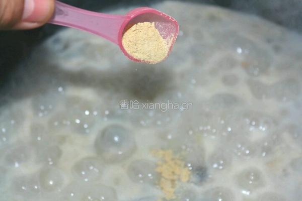 皮蛋瘦肉粥的做法图解4