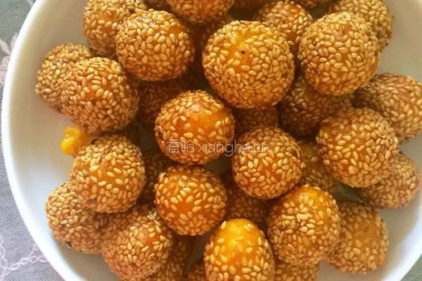 糯米南瓜芝麻球的做法图解8