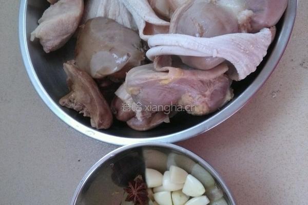 卤肉的做法图解1