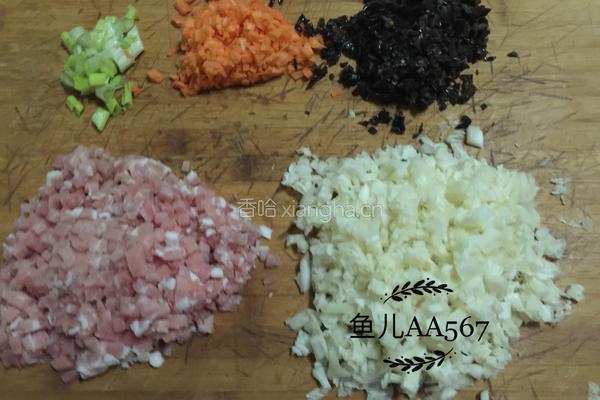 打卤面（白菜木耳胡萝卜肉丁卤）的做法图解5