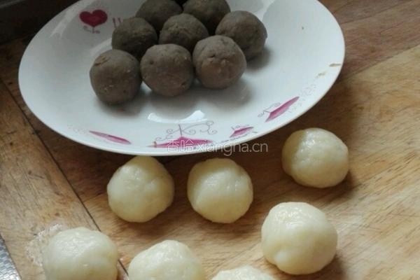 油栗绿豆沙冰皮月饼的做法图解20