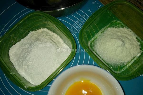 蔓越莓蛋奶酥的做法图解1