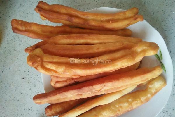 家庭自制版油条的做法图解14