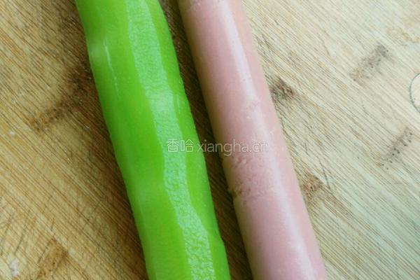 莴苣丝炒火腿丝的做法图解1