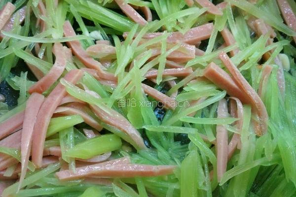 莴苣丝炒火腿丝的做法图解5