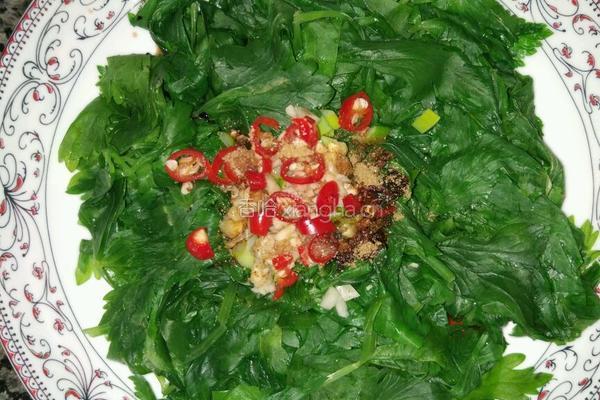 清爽凉拌芹菜叶十分钟搞定的做法图解3