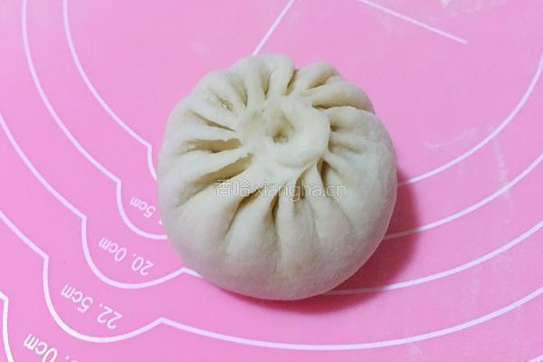猪肉粉条韭菜包子的做法图解22