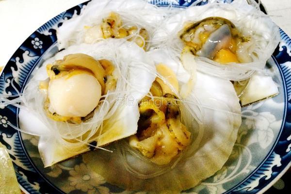蒜蓉粉丝蒸扇贝的做法图解4
