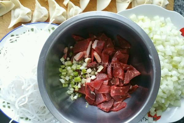 羊肉馄饨的做法图解6