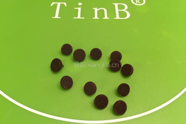 萌兔子酸奶香肠面包的做法图解17