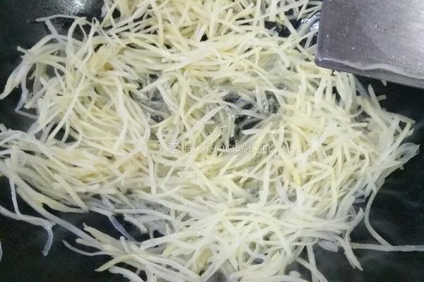 土豆丝炒蛋的做法图解5