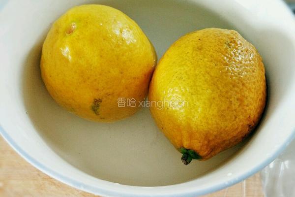 白糖柠檬水的做法图解2