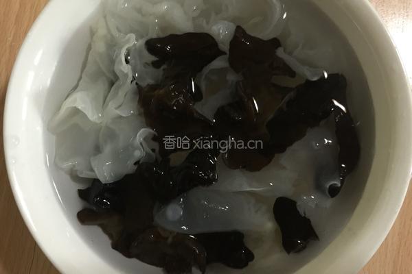 鸡丝炒蒜苔的做法图解4