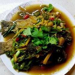 红烧太阳鱼的做法[图]