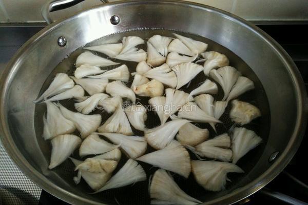 肉丸子杂烩汤的做法图解4