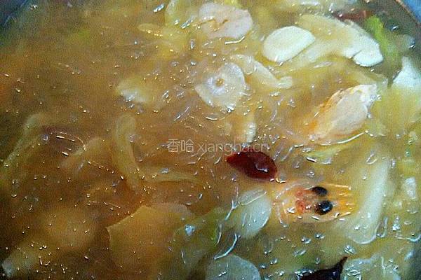鲜虾白菜粉丝煲的做法图解6