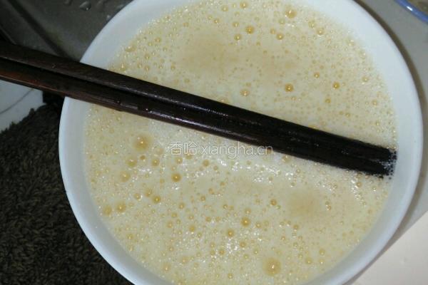 包菜炒馒头丁的做法图解5