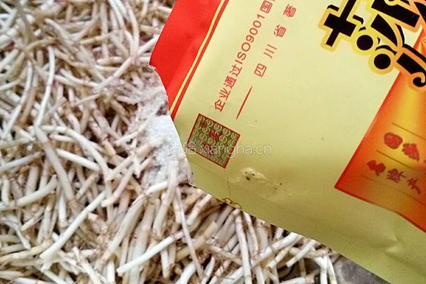 凉拌折耳根的做法图解5