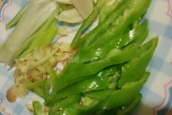 腊肉花菜的做法图解2